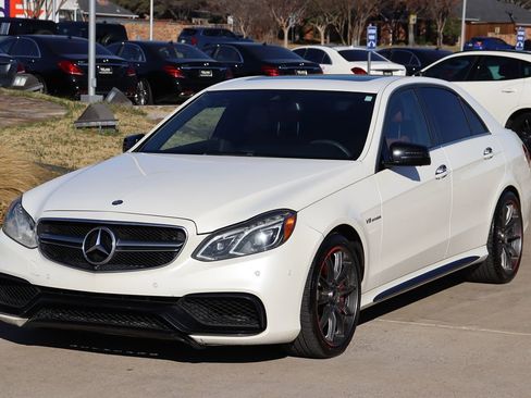 Used 2014 Mercedes-Benz E 63 AMG S-Model image 4