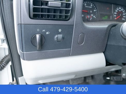 Used 2005 Ford F350 XL image 21