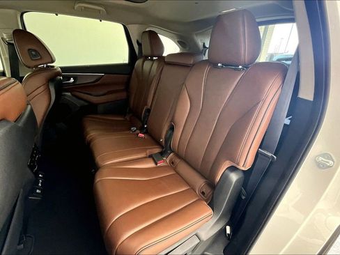 Certified 2023 Acura MDX Advance image 32