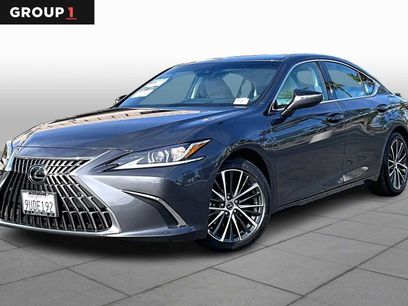Certified 2025 Lexus ES 300h w/ Premium Package