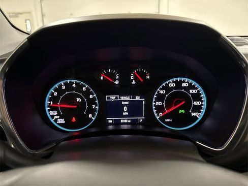 Used 2023 Chevrolet Equinox LS image 11