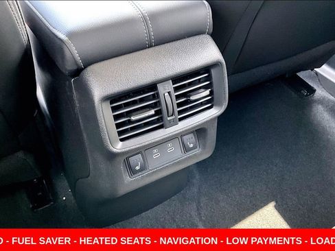 Certified 2025 Nissan Murano Platinum AWD/4WD image 10
