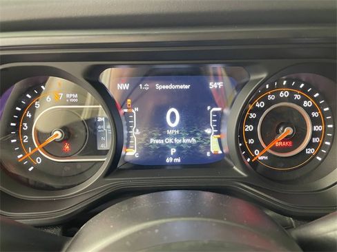 New 2026 Jeep Gladiator Mojave image 3