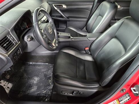 Used 2015 Lexus CT 200h image 13