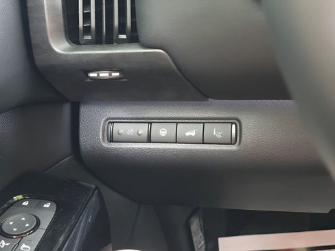 New 2026 Nissan Pathfinder Platinum AWD/4WD image 26