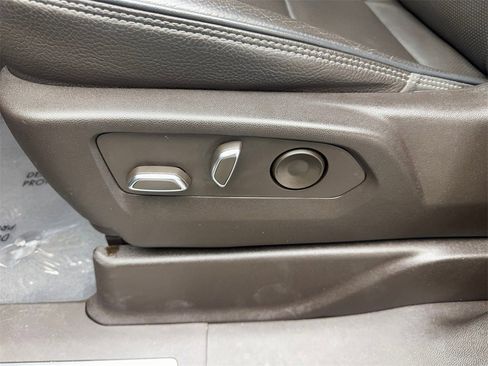 Used 2022 GMC Yukon Denali image 31