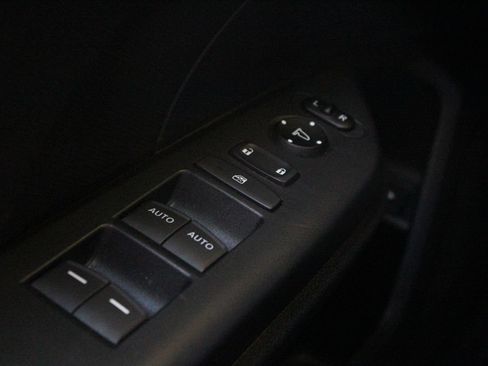 Used 2019 Honda Civic Sport image 9