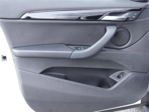 Used 2021 BMW X1 sDrive28i image 10