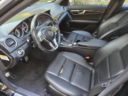 Used 2013 Mercedes-Benz C 300 C 300 Sport 4MATIC AWD 4dr Sed image 2