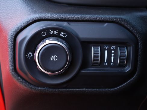 Used 2019 Jeep Wrangler Unlimited Sport AWD/4WD image 11