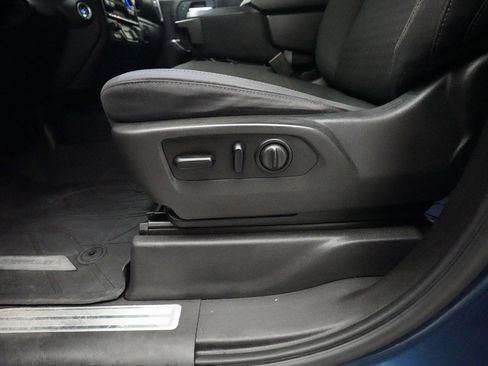 Used 2019 Chevrolet Silverado 1500 LT w/ Convenience Package image 28