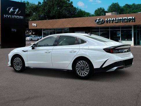 New 2025 Hyundai Sonata SEL FWD image 4