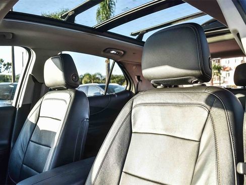 Used 2019 Chevrolet Equinox Premier image 24