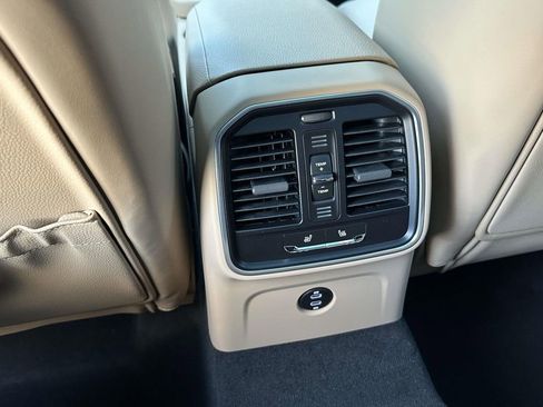 New 2026 Porsche Macan AWD/4WD image 13