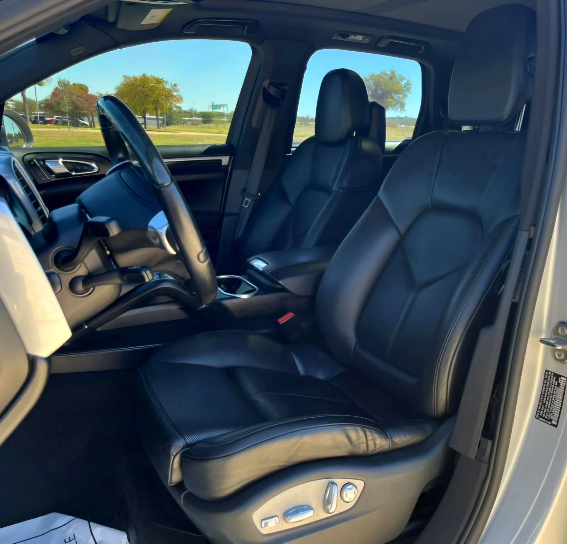 Used 2012 Porsche Cayenne S AWD/4WD image 20