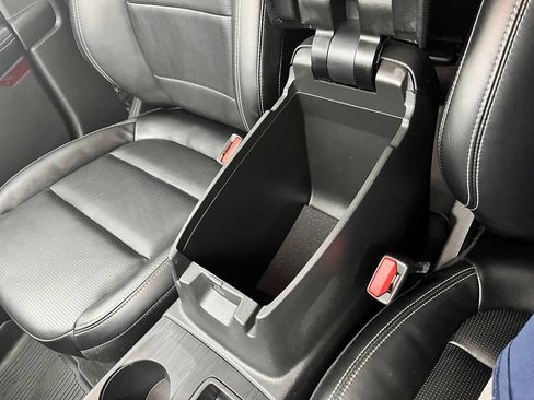 Used 2023 Ford Escape Platinum AWD/4WD image 31
