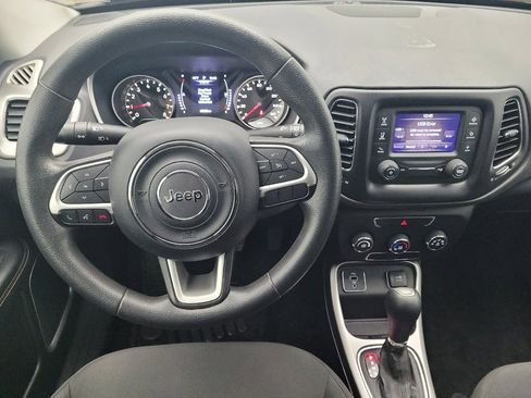 Used 2018 Jeep Compass Sport FWD image 22