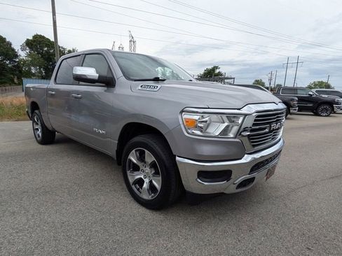 Used 2024 RAM 1500 Laramie RWD image 2