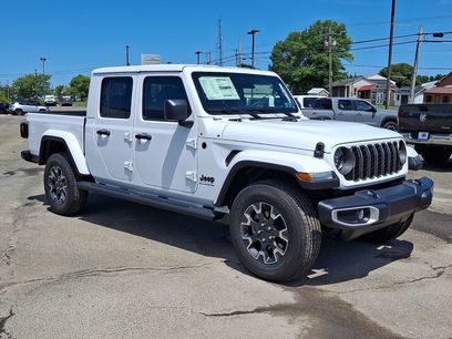 New 2026 Jeep Gladiator Sport