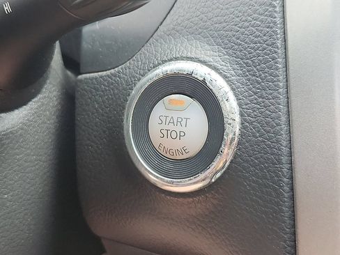 Used 2013 Nissan Altima 2.5 SV w/ 2.5SV Convenience Pkg FWD image 18