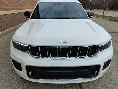 Used 2022 Jeep Grand Cherokee L Overland image 12