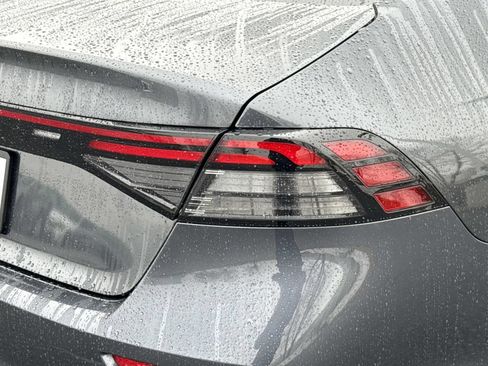 Used 2024 Honda Accord LX image 24