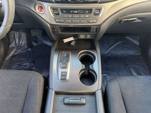 Used 2022 Honda Pilot Sport image 22