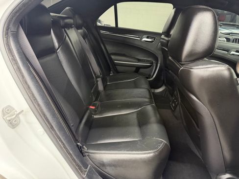 Used 2022 Chrysler 300 S w/ Comfort Group image 22