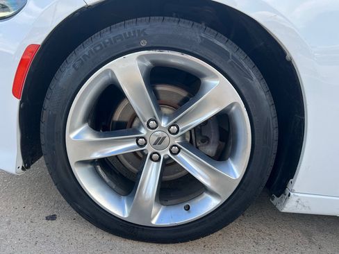 Used 2018 Dodge Charger R/T RWD image 20