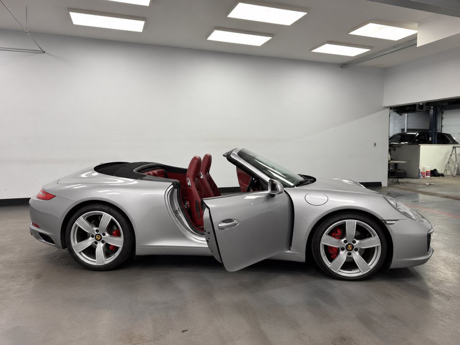 Used 2017 Porsche 911 UNAVAIL image 36