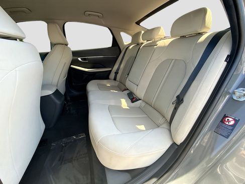 Used 2022 Hyundai Sonata SEL FWD image 19