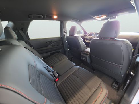 New 2026 Nissan Pathfinder Rock Creek AWD/4WD image 28
