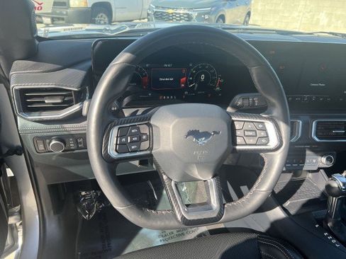 Used 2024 Ford Mustang Premium image 11