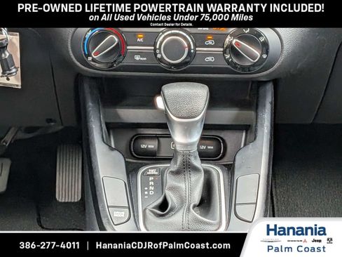 Used 2023 Kia Soul LX FWD image 17