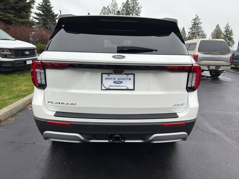 New 2026 Ford Explorer Platinum w/ LUX Leather Package image 5