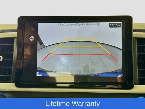 New 2025 Hyundai Venue Limited image 14