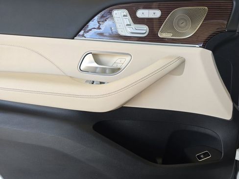 Certified 2022 Mercedes-Benz GLS 450 4MATIC image 30