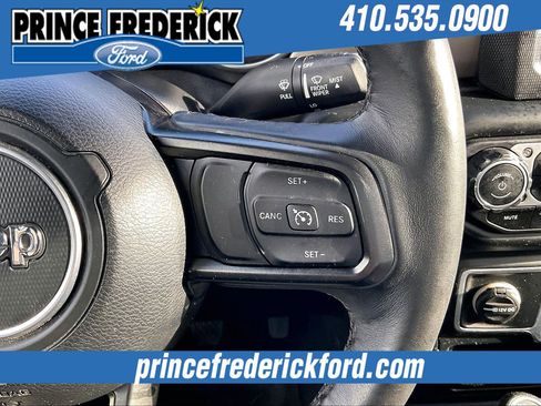 Used 2018 Jeep Wrangler Unlimited Sport S image 18