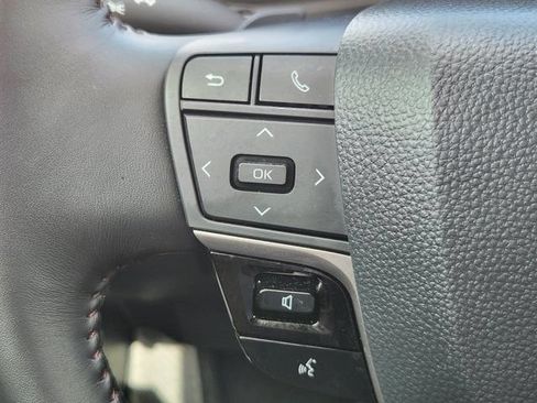 Used 2026 Toyota Camry XSE FWD image 28