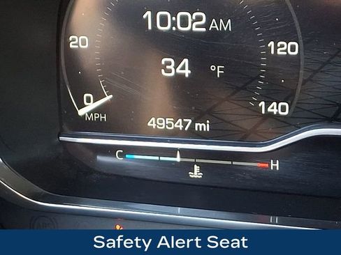 Used 2022 GMC Yukon XL AT4 image 25