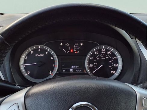 Used 2015 Nissan Sentra SV image 17