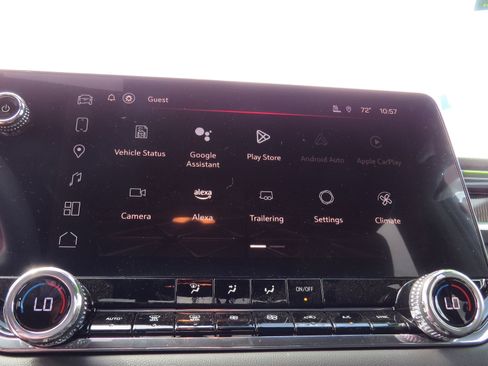 New 2025 GMC Canyon Elevation w/ Convenience Package image 24