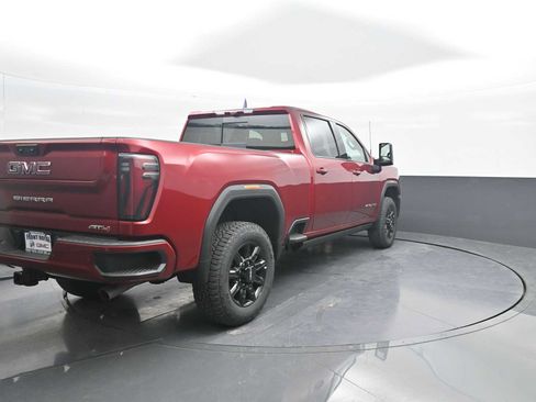 New 2026 GMC Sierra 2500 AT4 w/ AT4 Premium Plus Package AWD/4WD image 7