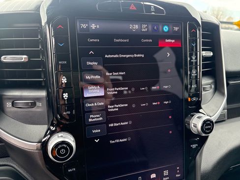 Used 2025 RAM 3500 Big Horn image 31