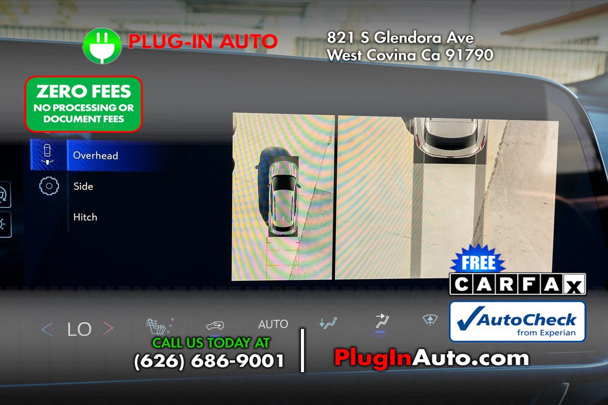 Used 2024 Chevrolet Equinox EV LT w/ LPO, Active Package FWD image 33