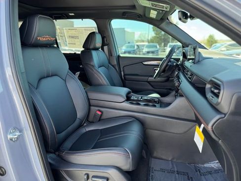 New 2026 Honda Pilot TrailSport image 11