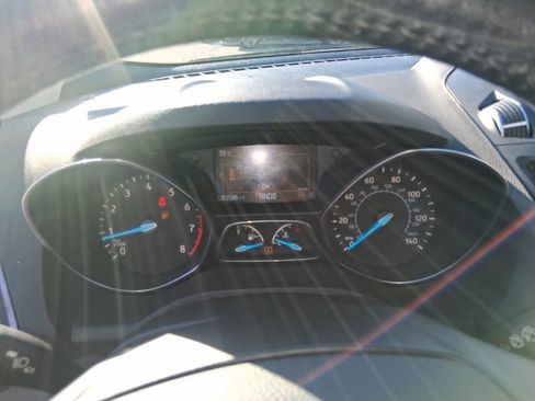 Used 2017 Ford Escape Titanium image 11