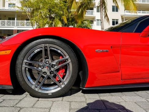 Used 2008 Chevrolet Corvette Z06 w/ Preferred Equipment Group image 12