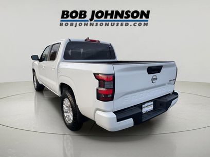 Used 2022 Nissan Frontier SV w/ Technology Package