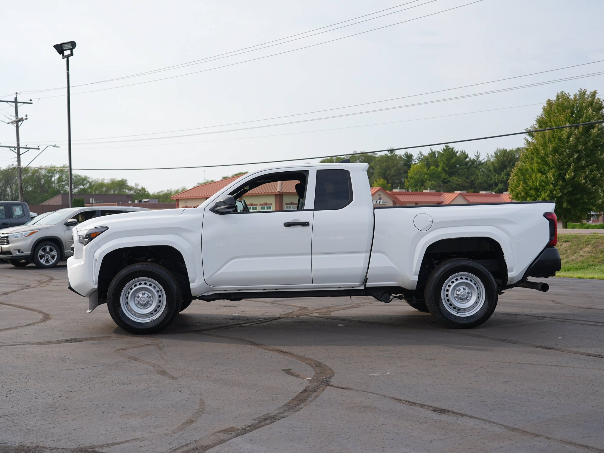 Used 2025 Toyota Tacoma SR RWD image 7